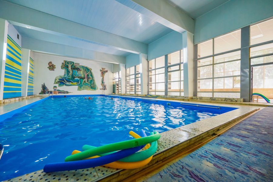 Бассейн в санатории Центр Союз в городе Ессентуки - фотография