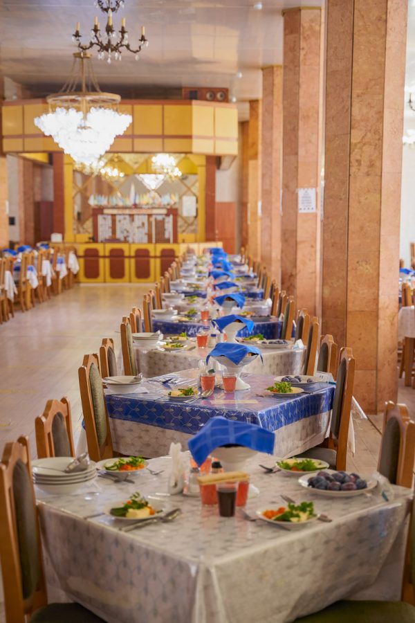 Обеденный зал в санатории Центр Союз в городе Ессентуки - фотография