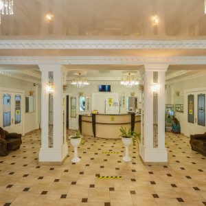 Ресепшн в санатории Центр Союз в городе Ессентуки - фотография