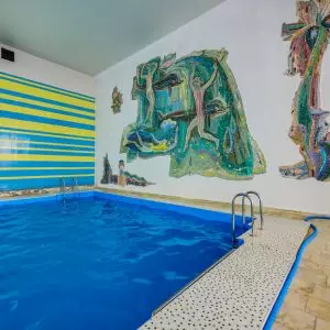 Бассейн в санатории Центр Союз в городе Ессентуки - фотография