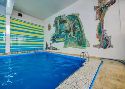 Бассейн в санатории Центр Союз в городе Ессентуки - фотография