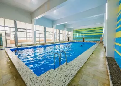 Бассейн в санатории Центр Союз в городе Ессентуки - фотография