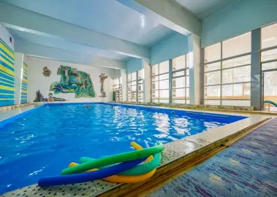 Бассейн в санатории Центр Союз в городе Ессентуки - фотография