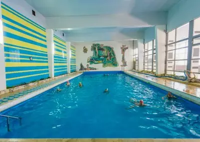 Бассейн в санатории Центр Союз в городе Ессентуки - фотография